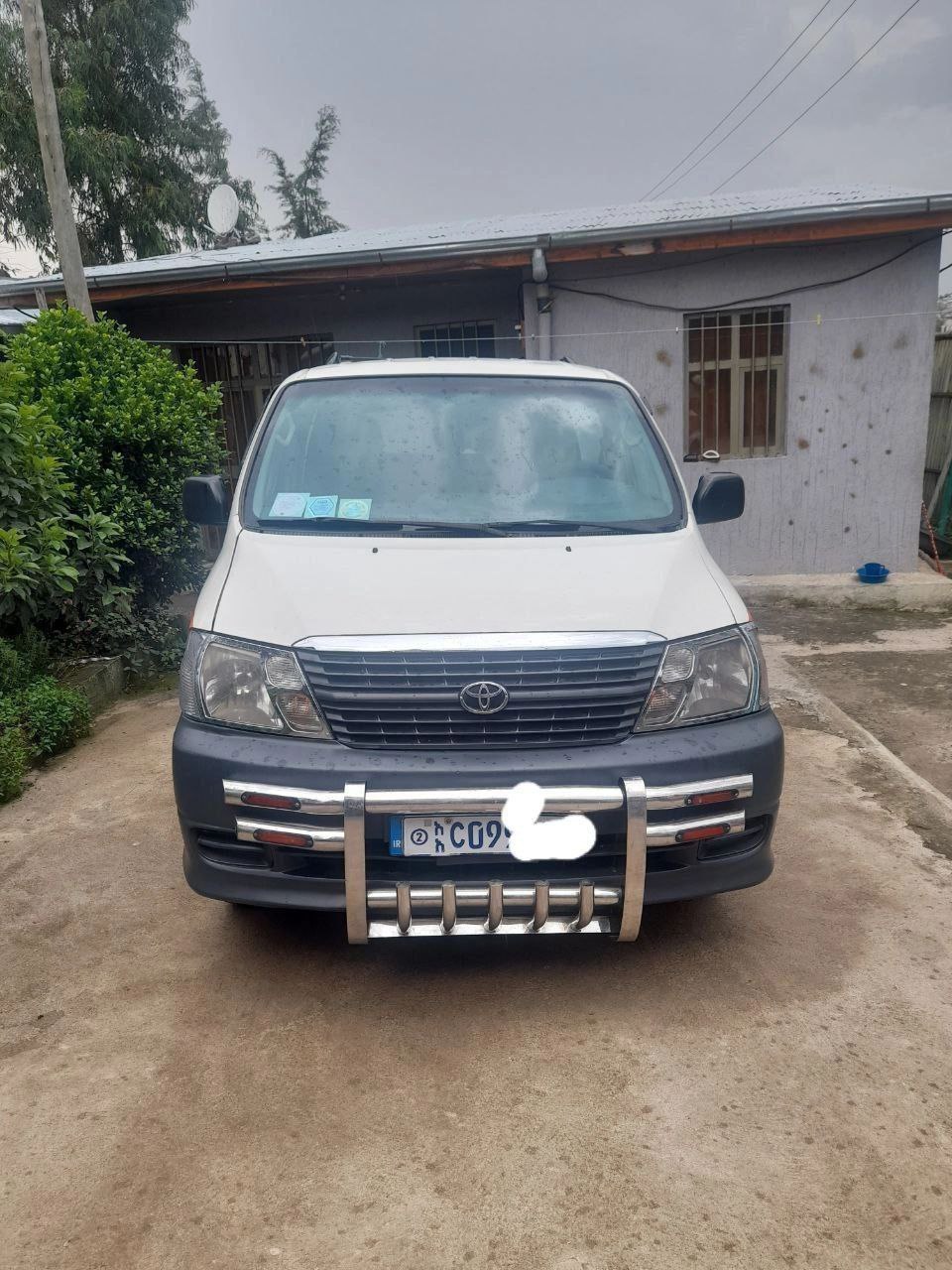 2009 Model-Toyota Hiace Dolphin