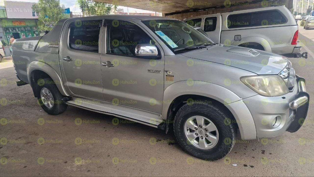 2011 Model-Toyota Hilux Double Cab
