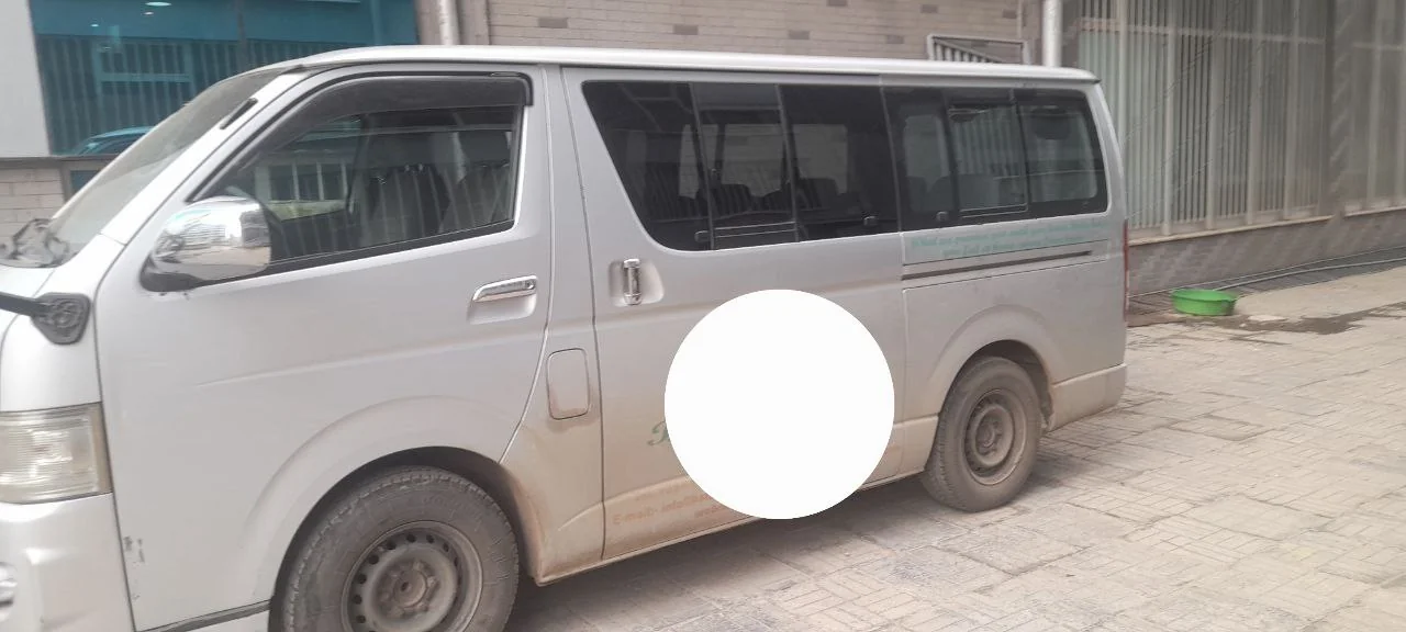 2007 Model-Toyota Hiace Abadula