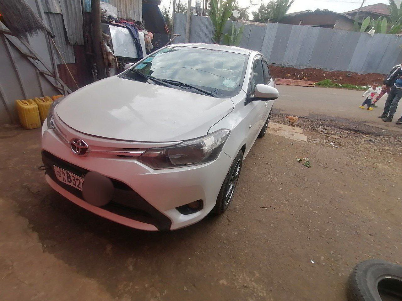 2015 Model-Toyota Yaris