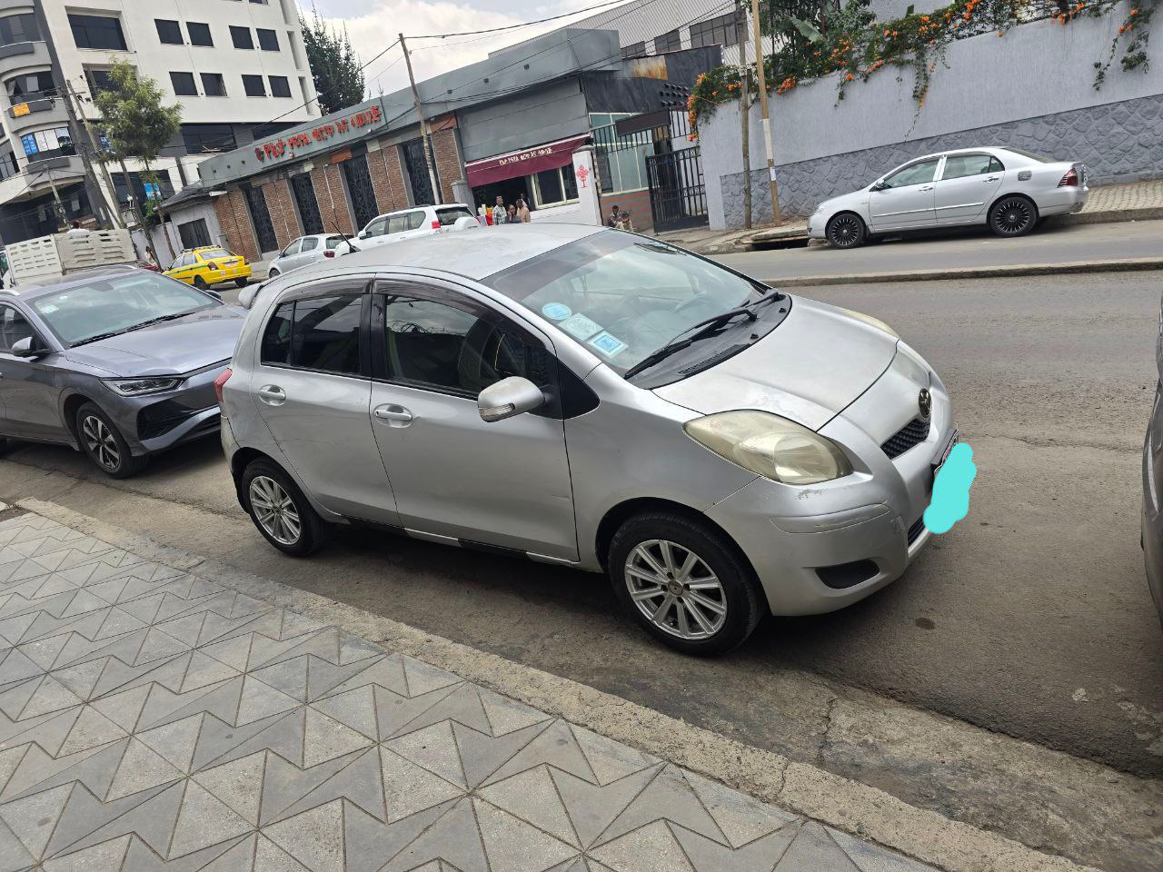 2010 Model-Toyoya Yaris Compact