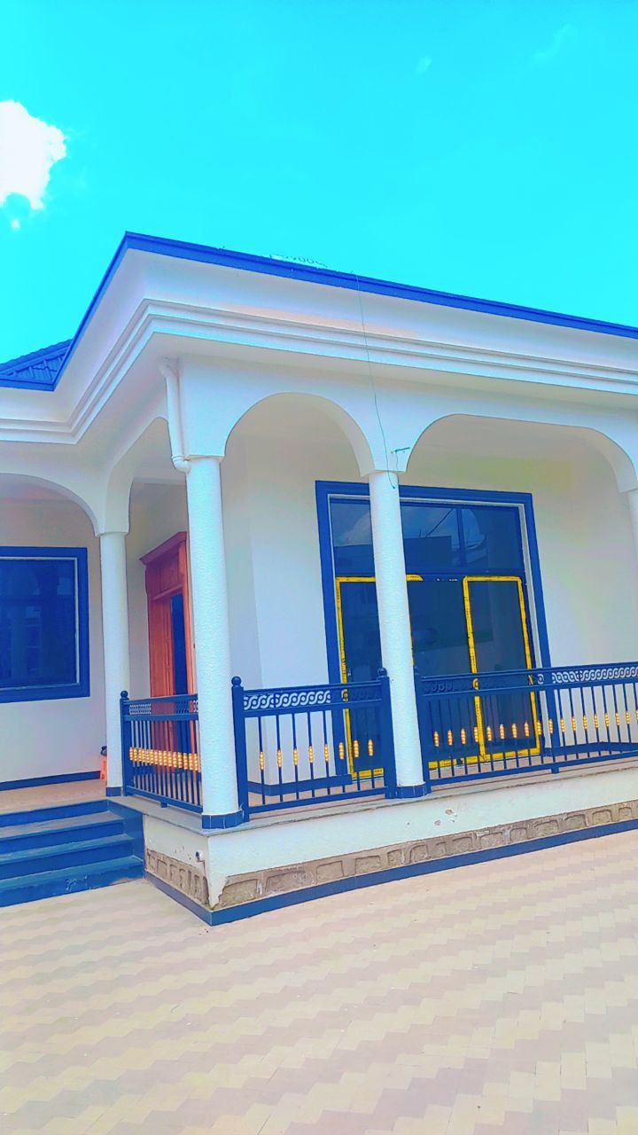 250 ካሬ የሚሸጥ ዘመናዊ ቪላ ቤት በአያት