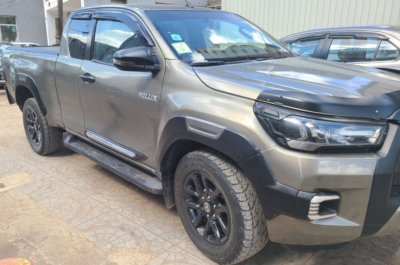 2021 Model-Toyota Invicible -X-Cab
