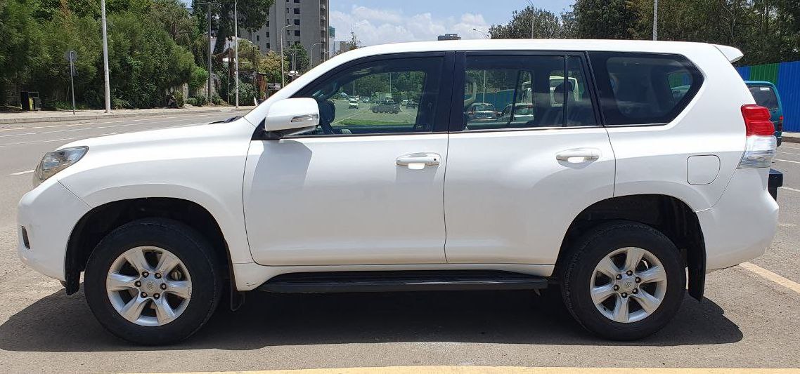 2012 Model-Toyota Prado