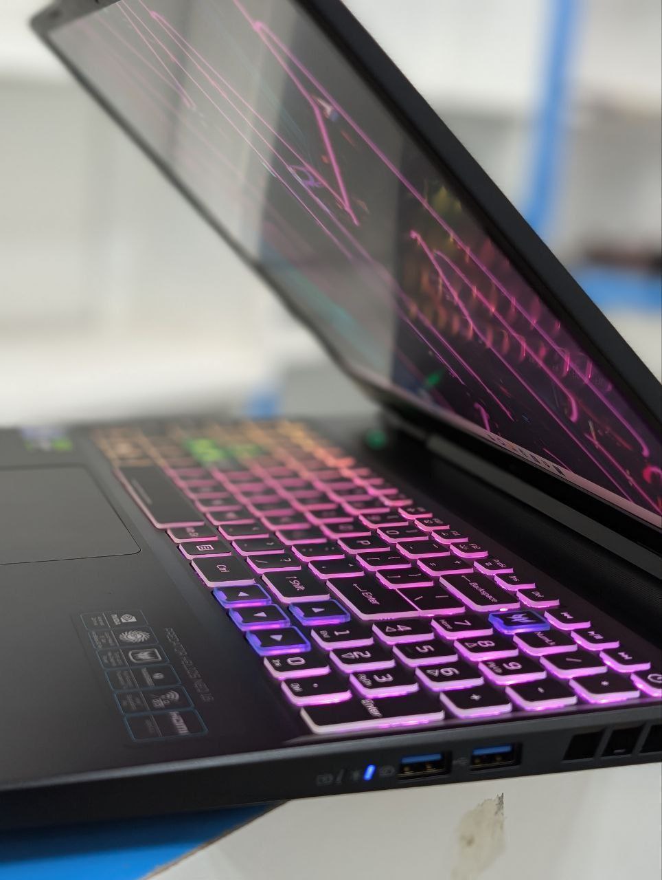 Acer predator Helios 300 Core i9-13900HX Laptop