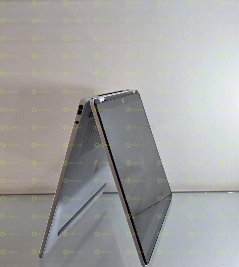 Hp OmniBook 5 Flip Core 7 150U Laptop