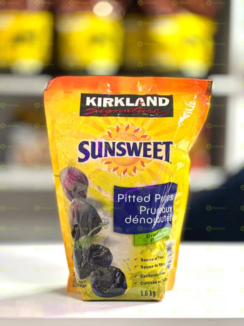Dried pitted Prunes