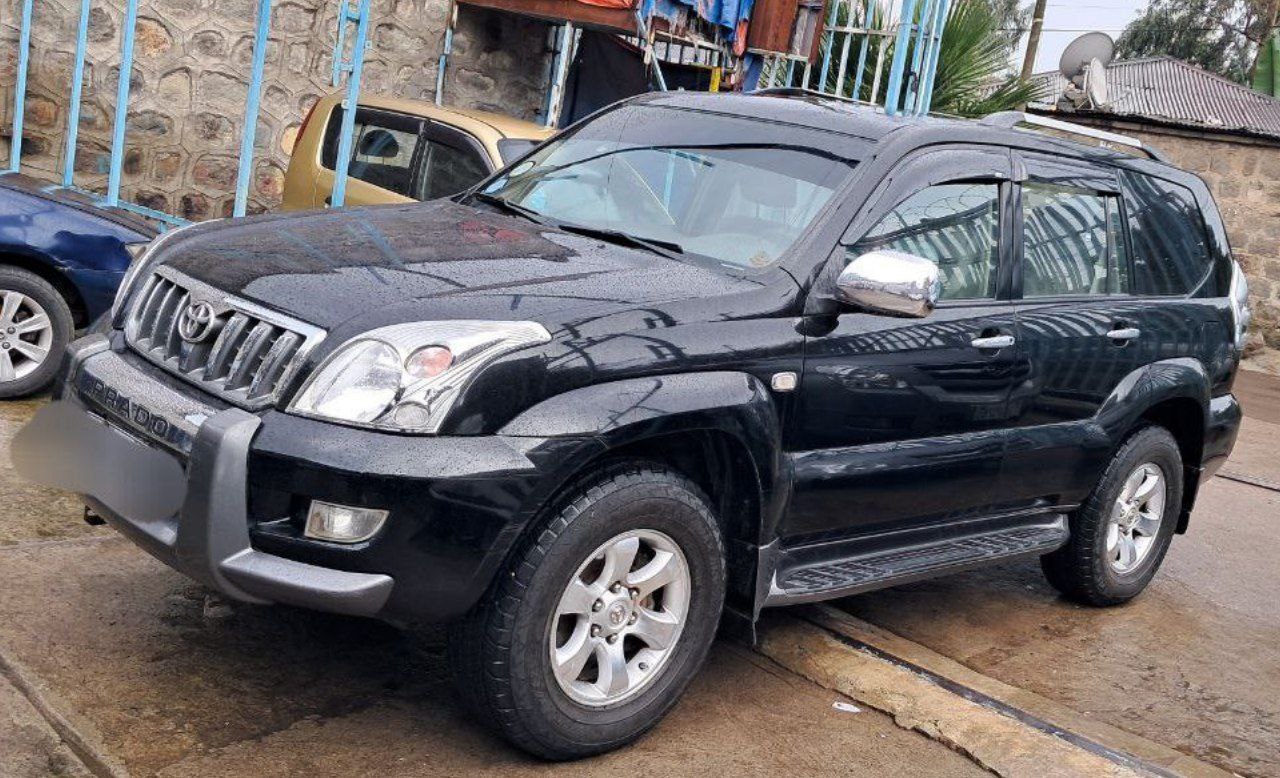 2005 Model-Toyota Land Cruiser Prado