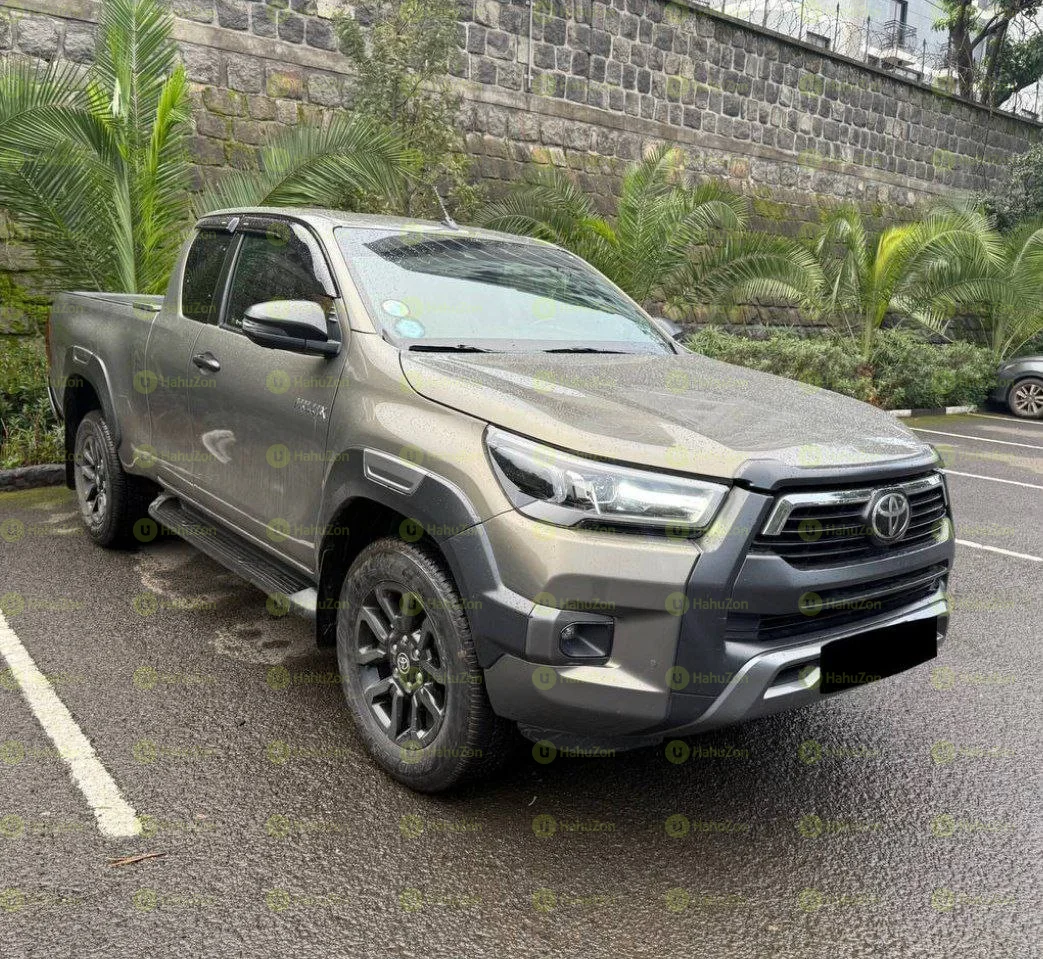 2021 Model-Toyota Invincible King Cab