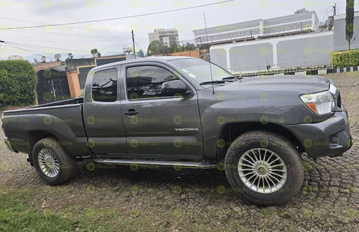 2014 Model-Toyota Tacoma