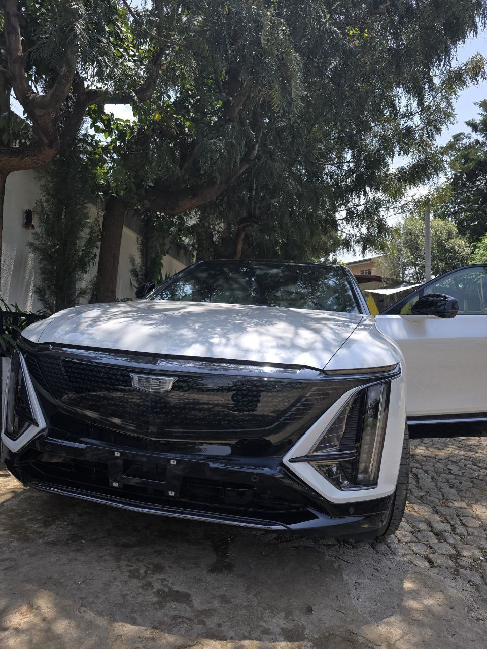 2024 Model-Cadillac Lyriq
