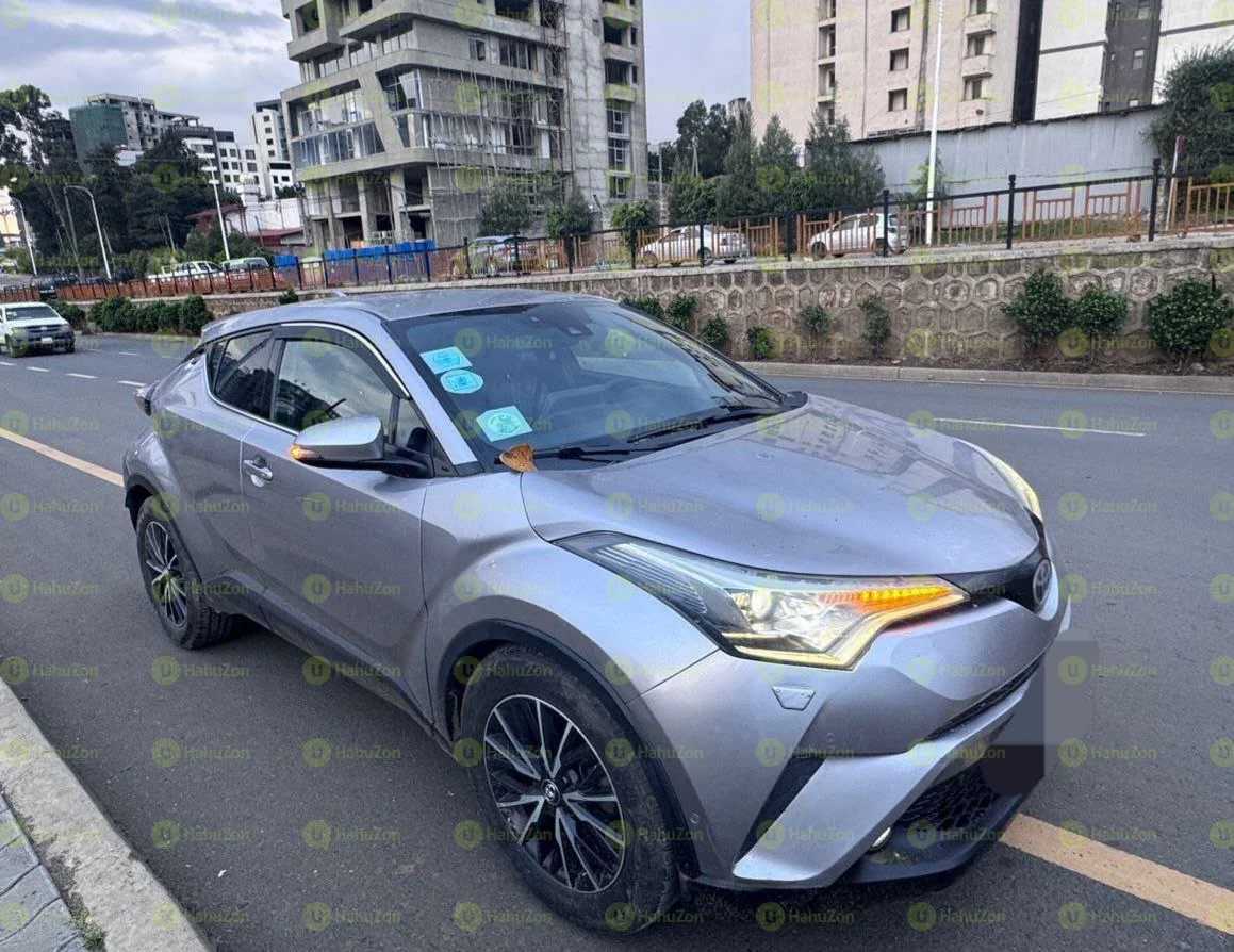 2020 Model-Toyota Ch-R