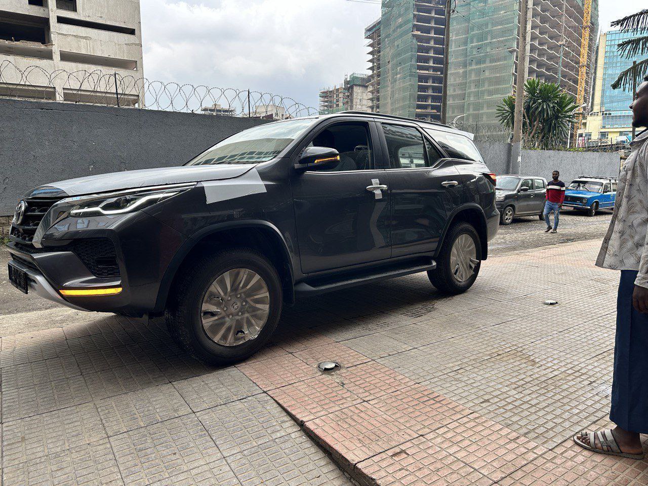 2023 Model-Toyota Fortuner