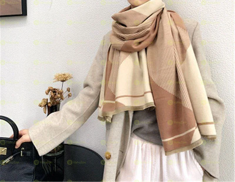 Stylish And Trendy Women's Scarves