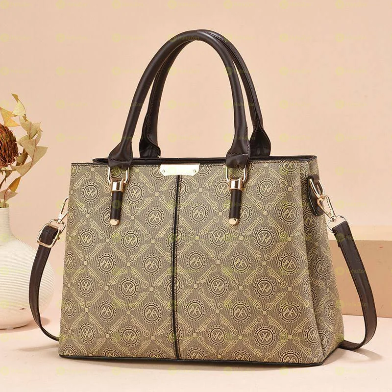 Lexury Brand New Women's Hand Bag