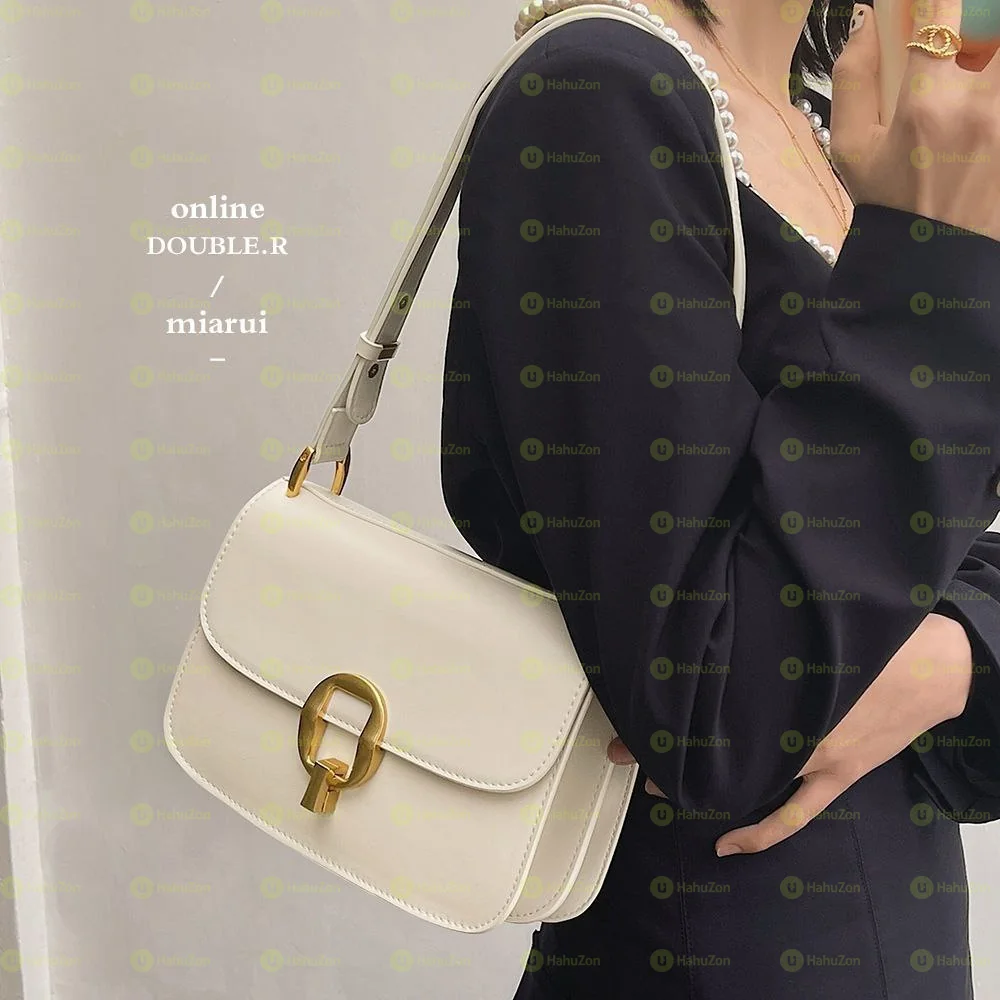 Lexury Brand New Women's Hand Bag