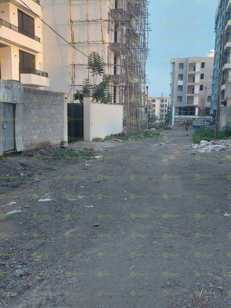 500 ካሬ የሚሸጥ ቤት በአያት