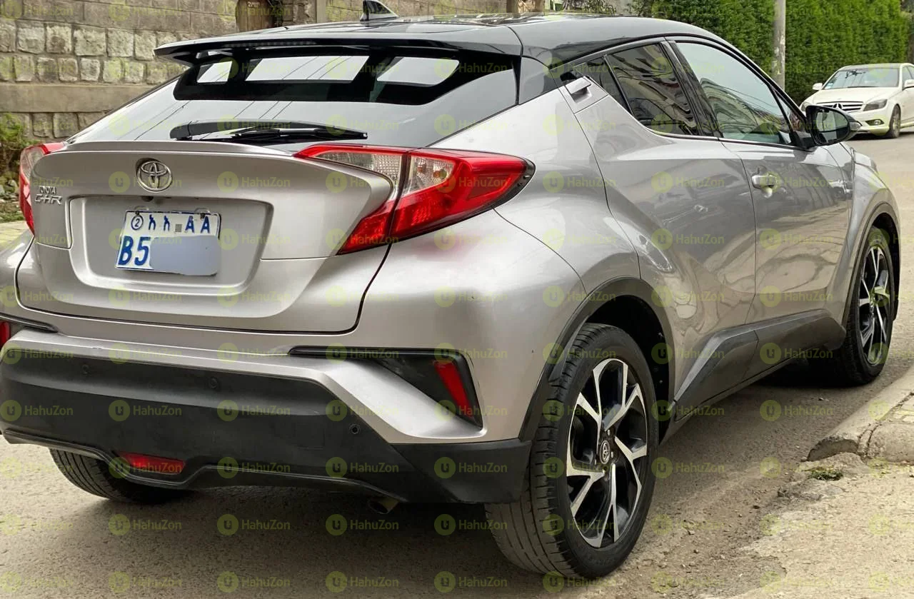 2020 Model-Toyota C-HR