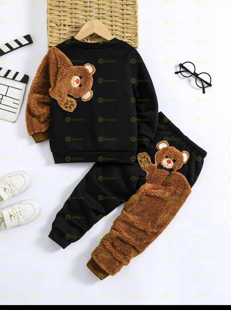 Unisex Kids Outfit