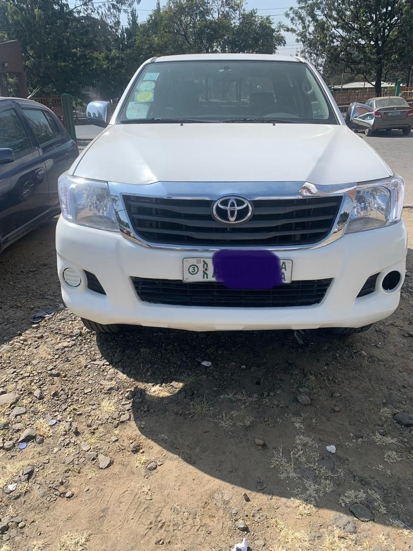 2012 Model-Toyota Vigo Double Cap