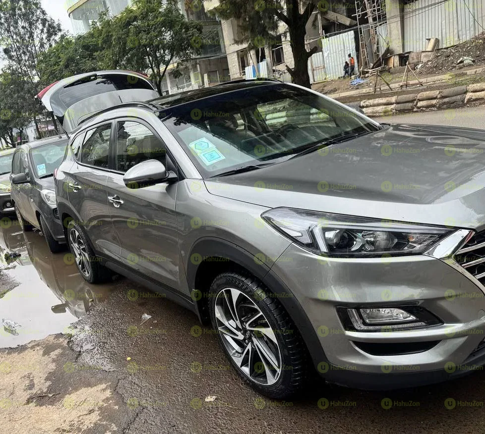 2020 Model-Hyundai Tucson