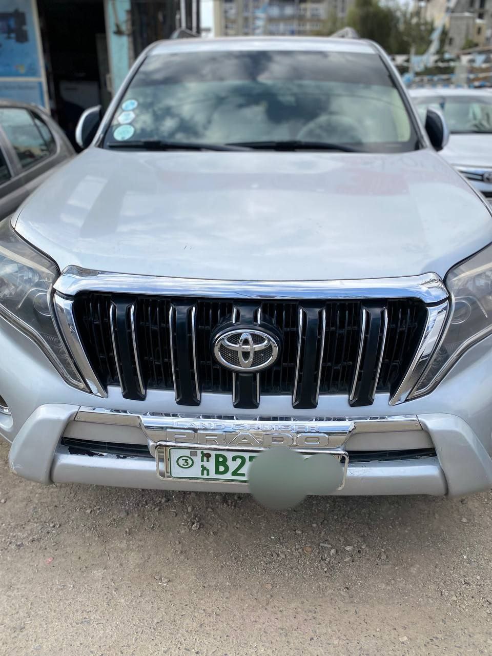 2014 Model-Toyota Landcruiser Prado