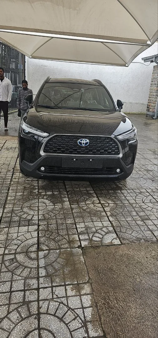 2024 Model-Toyota Corolla Cross Hybrid