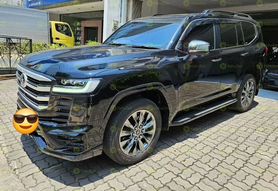 2023 Model-Toyota Land Cruiser VXR
