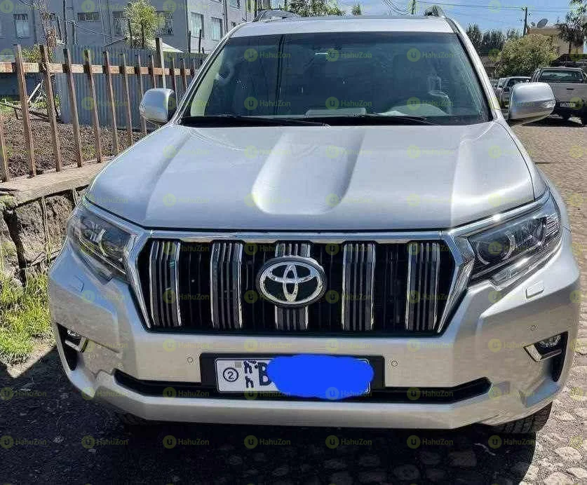 2019 Model-Toyota LandCruiser Prado