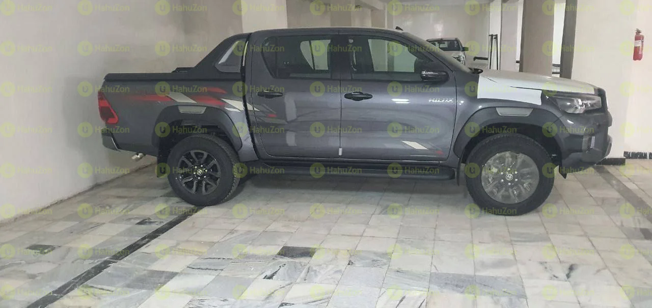 2023 Model-Toyota Adventure SR5