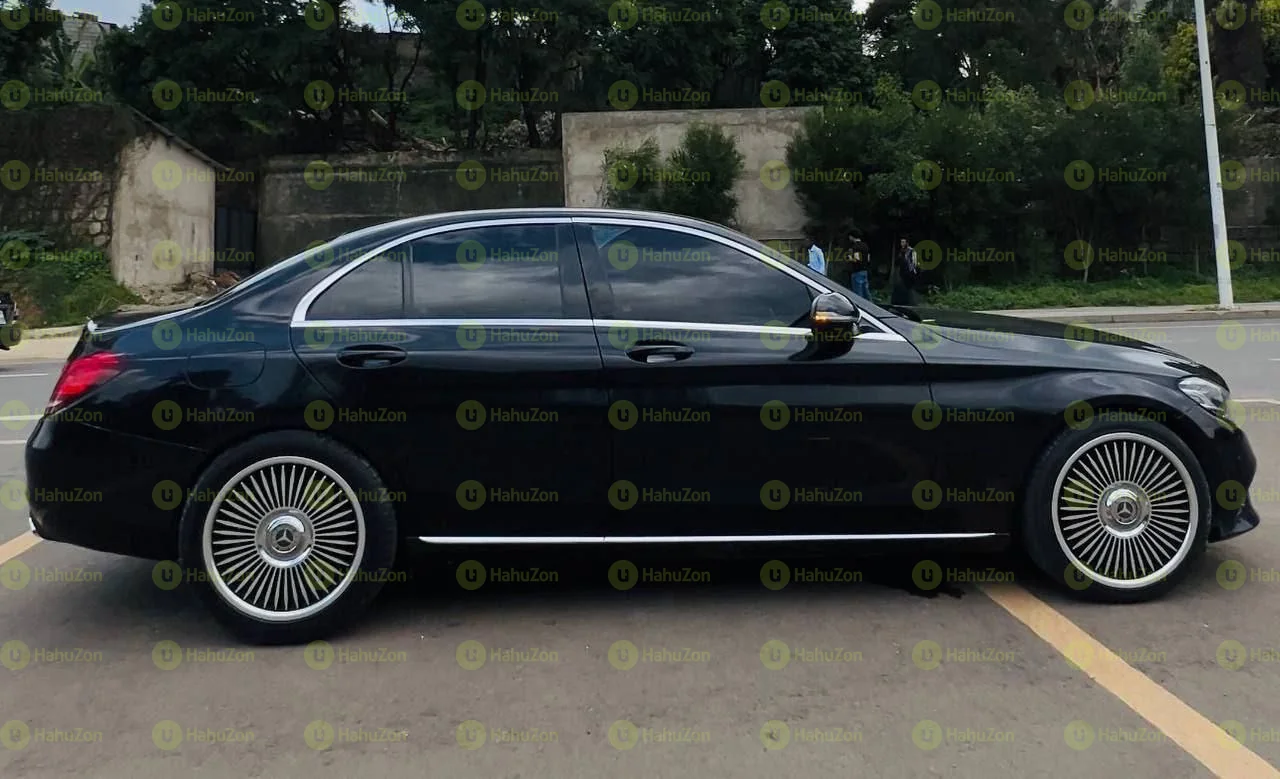 2021 Model-Mercedes C180