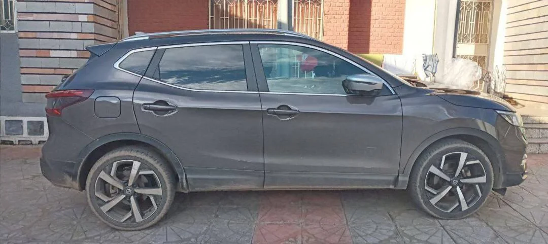 2016 Model-Toyota Rav4