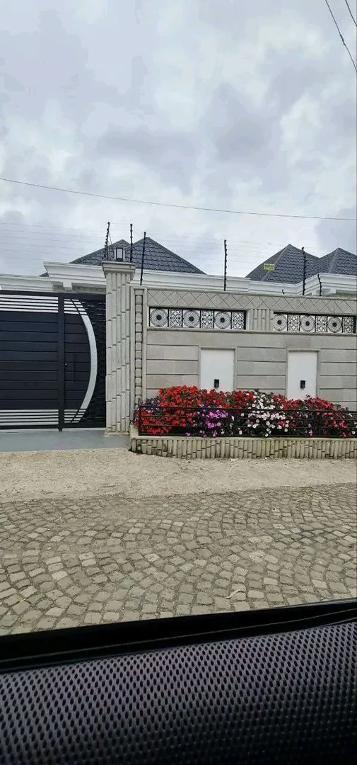 250 ካሬ የሚሸጥ ቪለ ቤት በወሰን