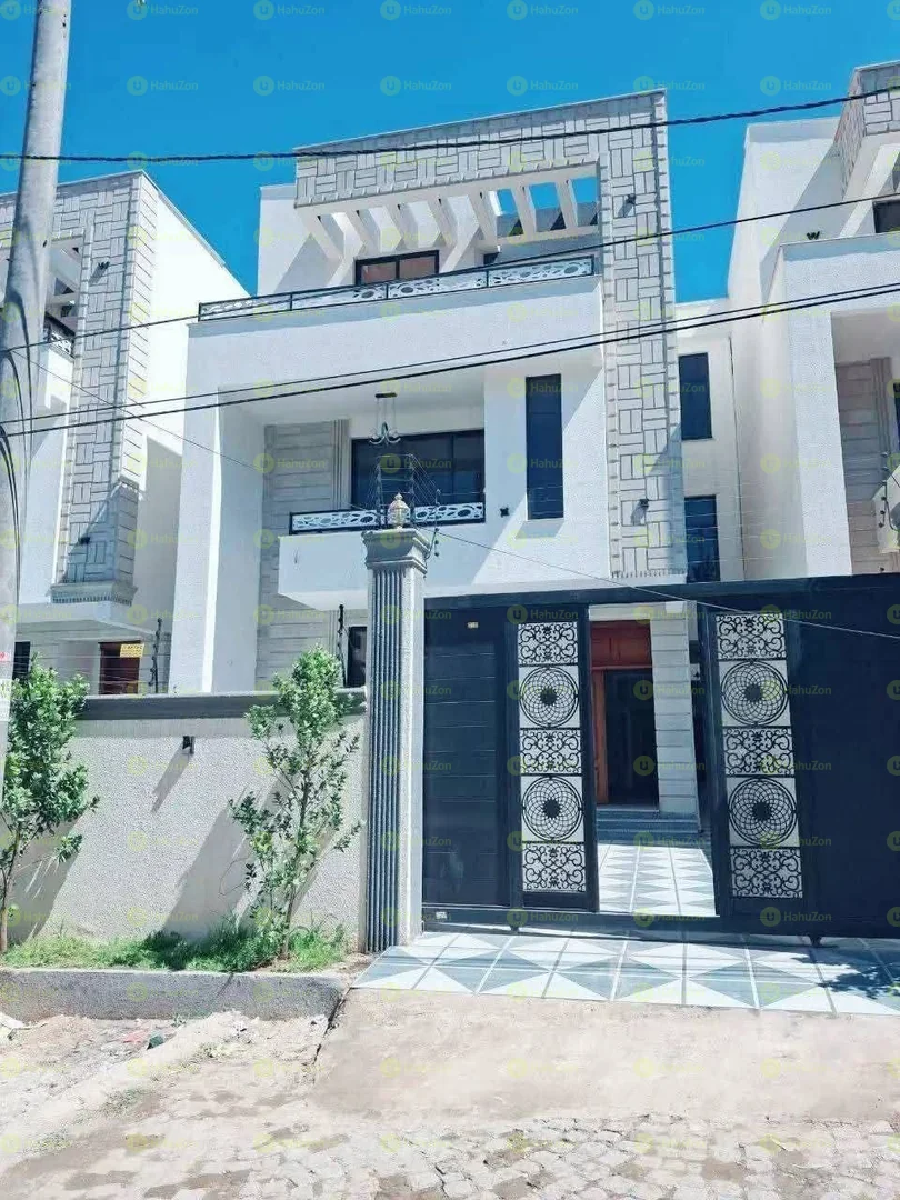 250 ካሬ የሚሸጥ G+2 ቤት በሰሚት ፍየል ቤት