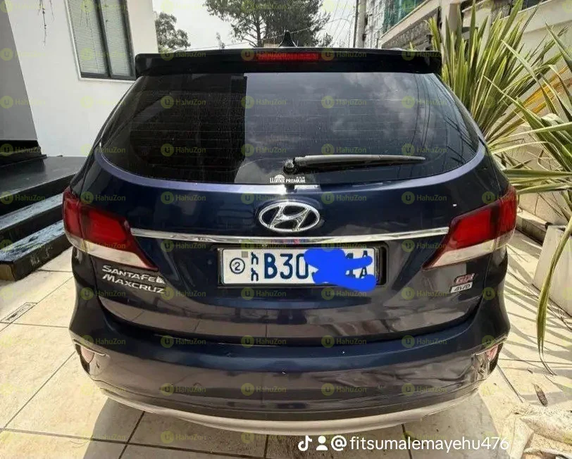 2017 Model-Hyundai Santa Fee Max Cruz