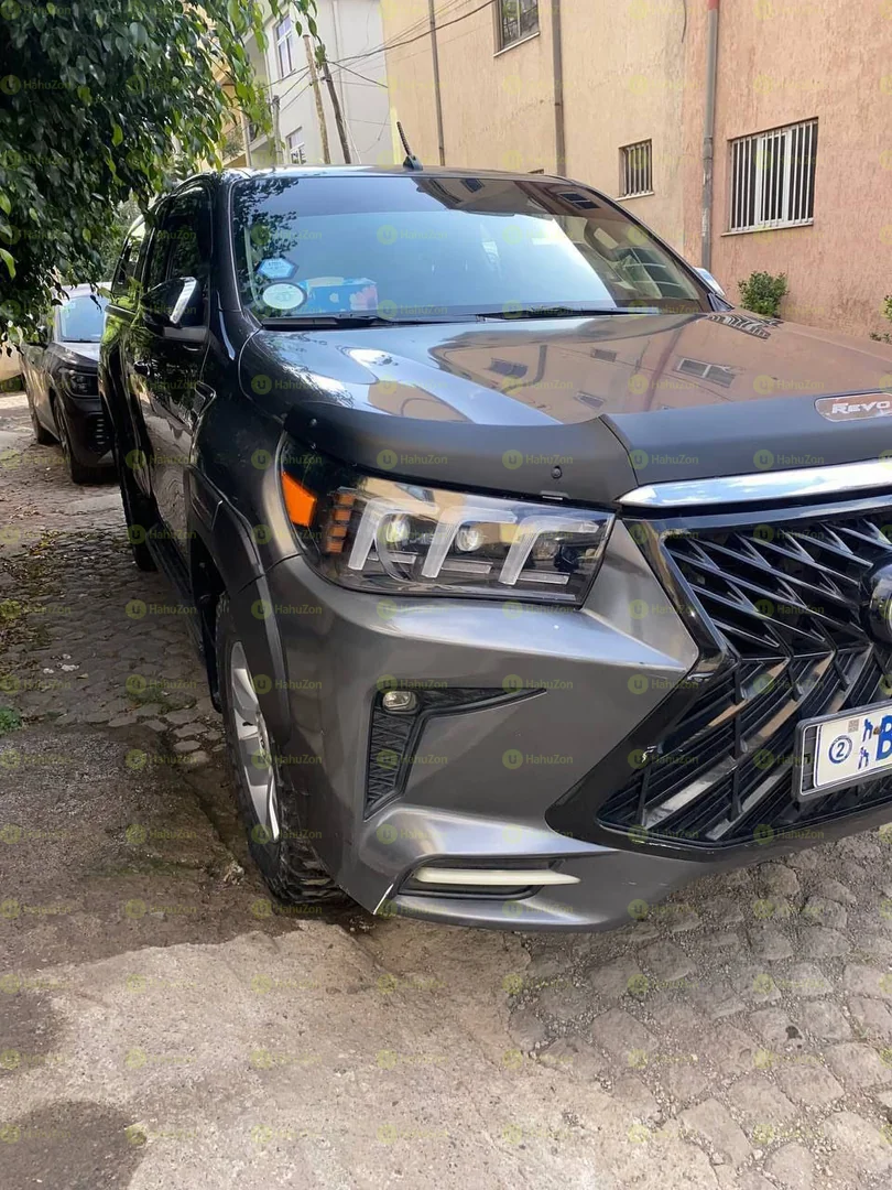 2017 Model-Hilux kin Cab