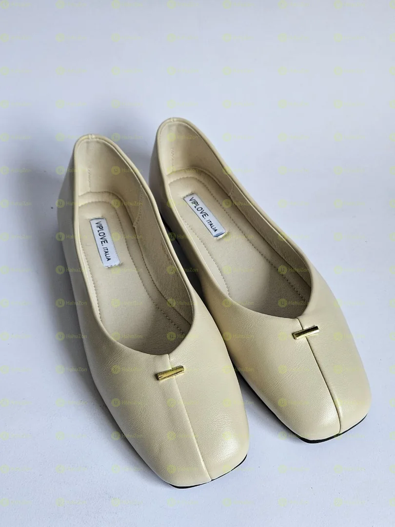 Women's Falats Shoes