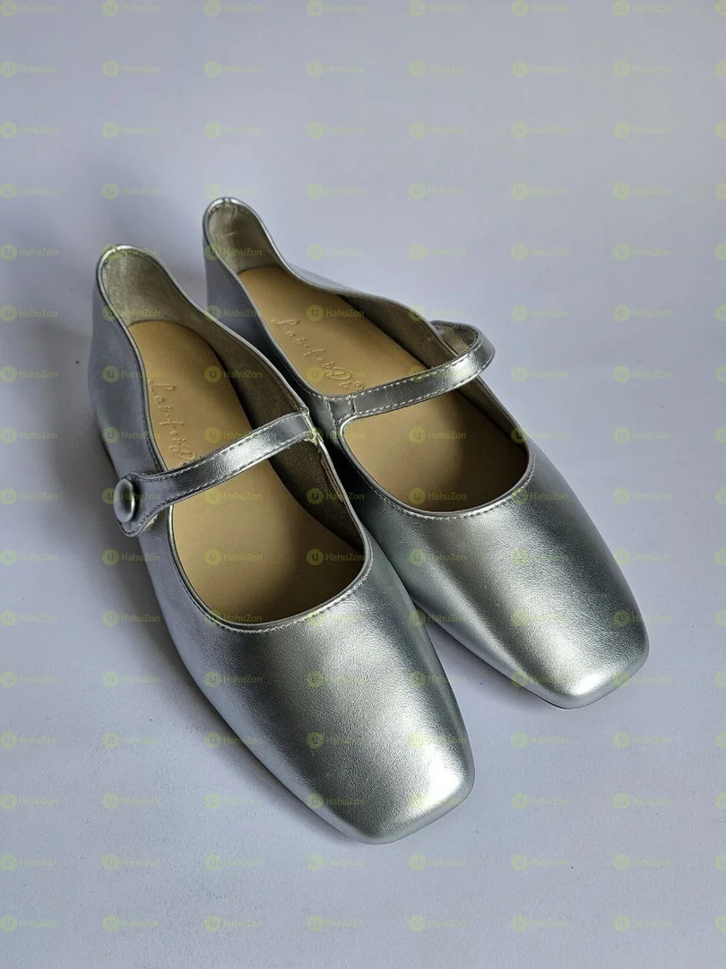 Women's Falats Shoes