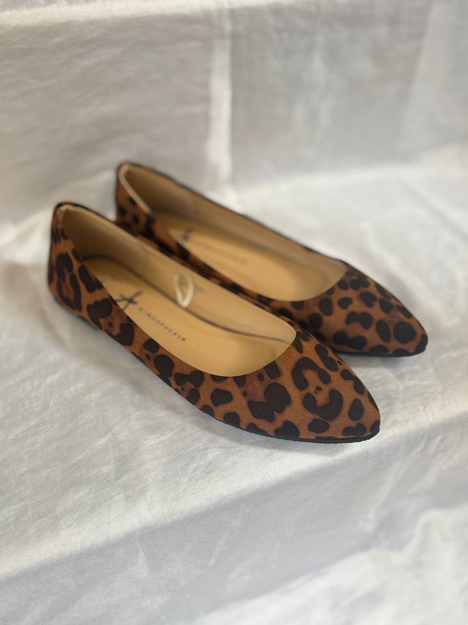 Atmosphere Women's Flats