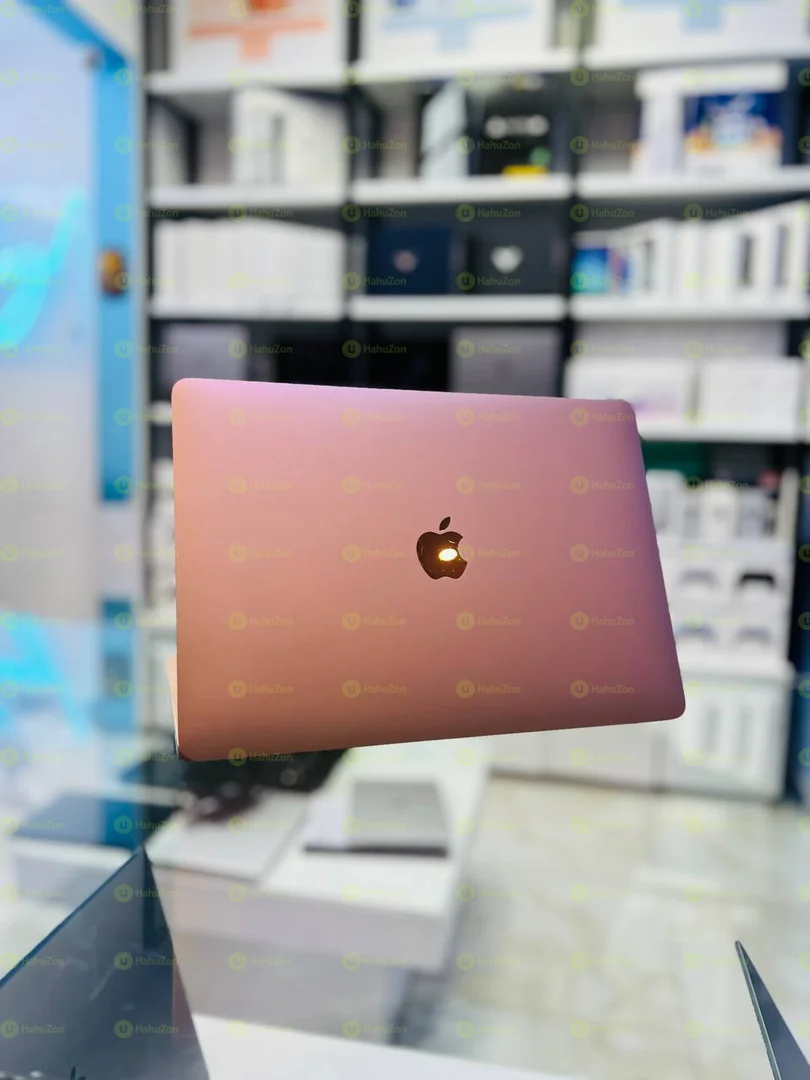 MacBook Air M1 2020 Laptop