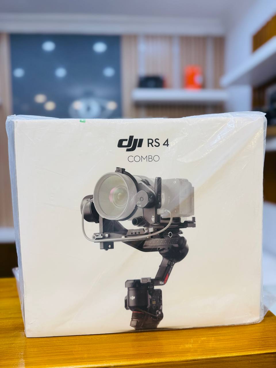 DJI RS 4 COMBO