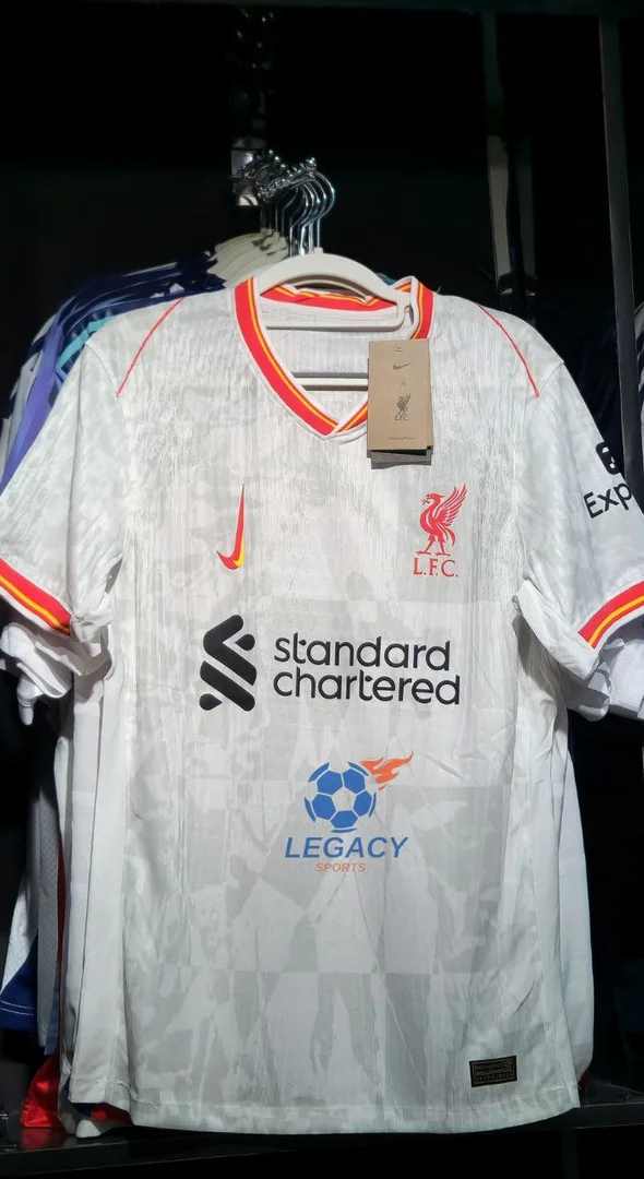 Liverpool 2024/25 Away Kit