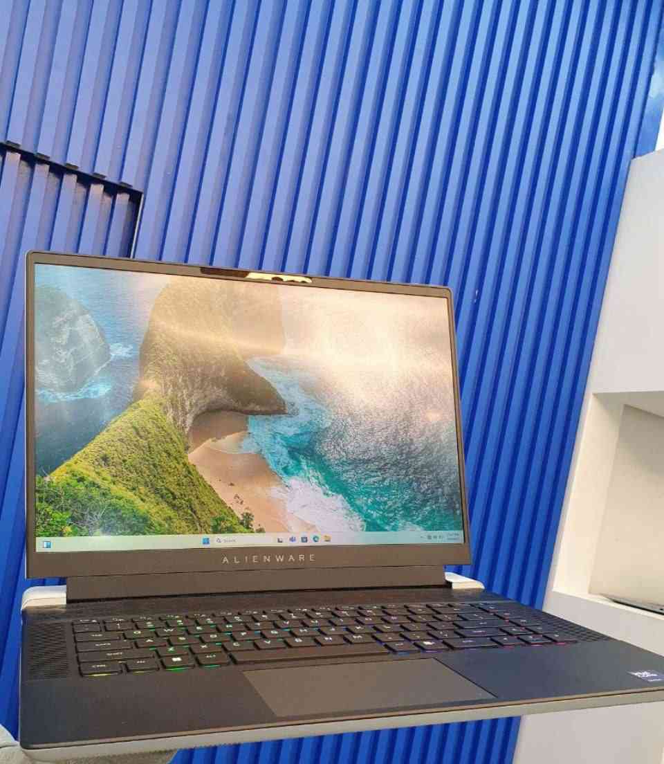 Alienware Intel Core Ultra 9 185H Laptop