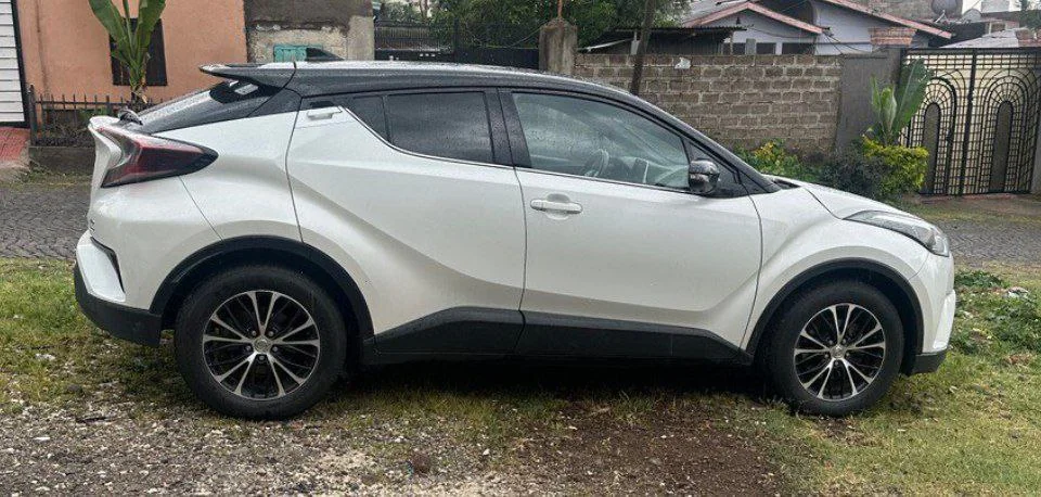 2019 Model-Toyota Ch-R