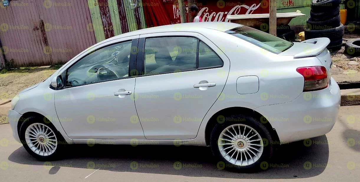 2009 Model-Toyota Yaris Belta