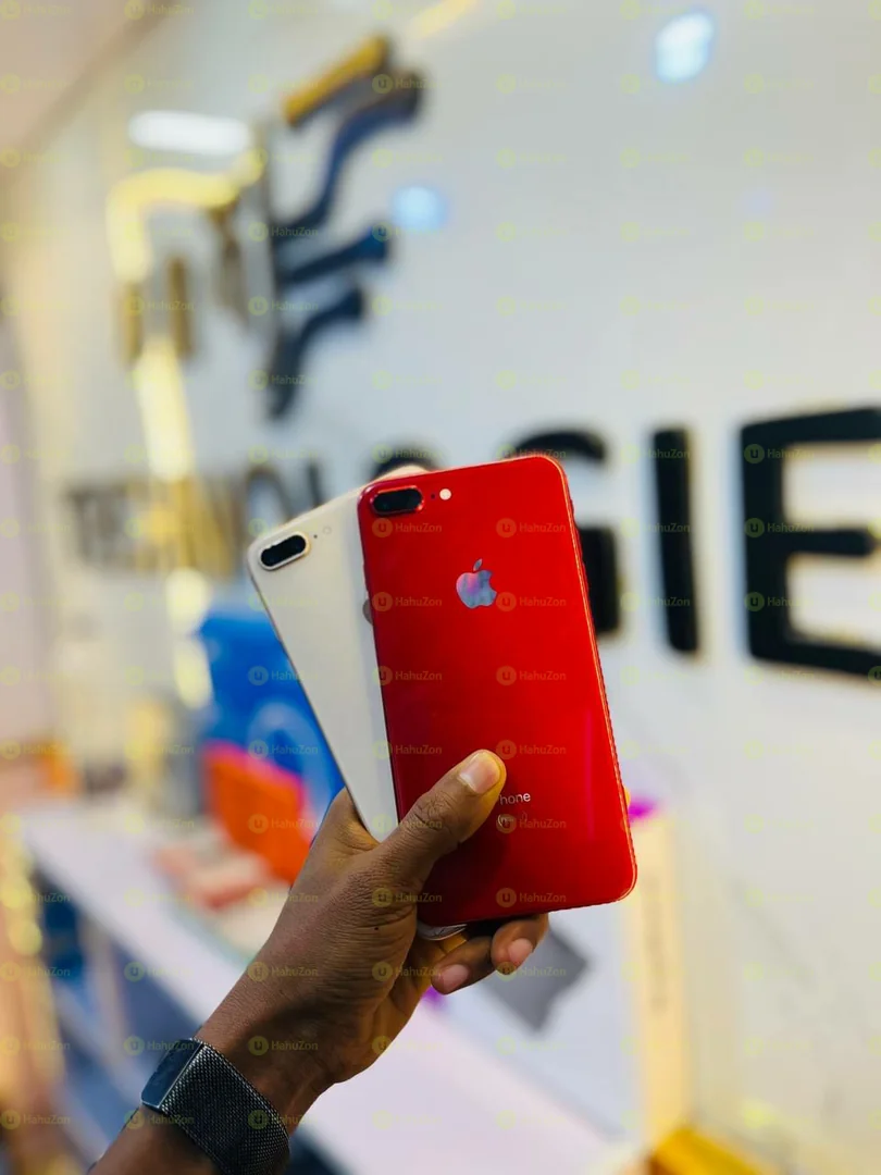 IPhone 8+