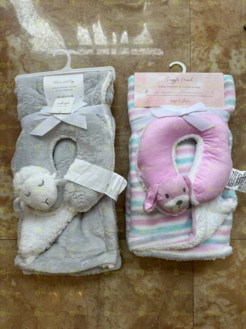 Blanket & Blanket With Pillow