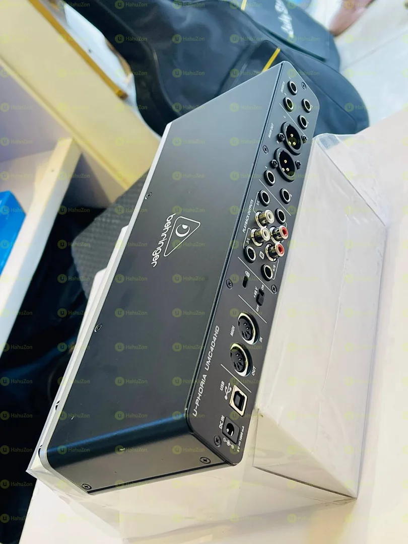 Behringer UMC404HD Sound Card