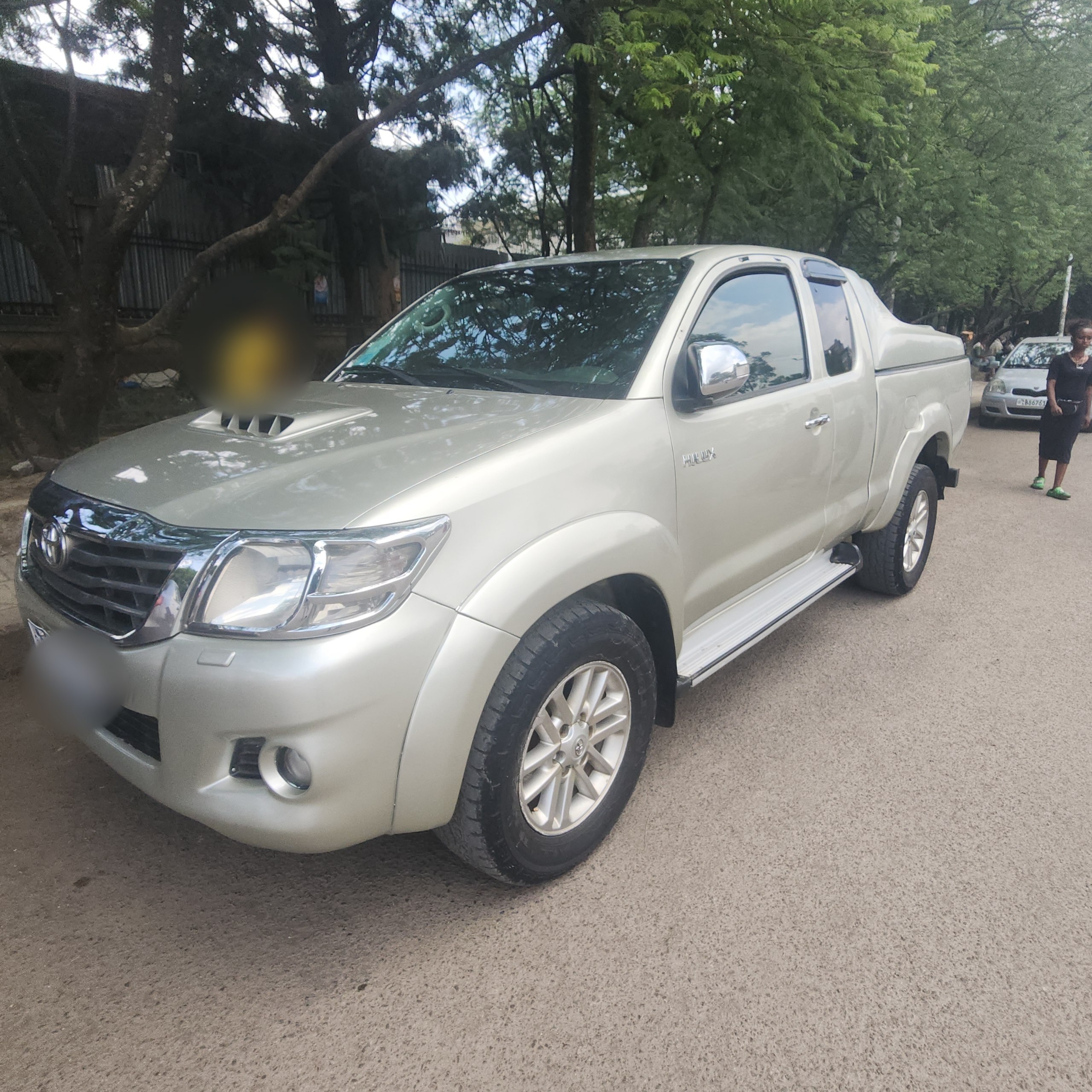2014 Model-Toyota Revo King Cab