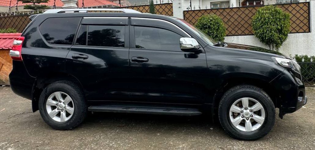 20-16 Model-Toyota Landcruiser Prado
